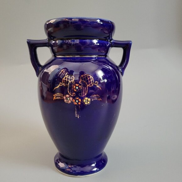Vintage Kutani 6.5" Cobalt Blue Vase - Japan.  Hand Painted Flowers Two Handled - Picture 4 of 5